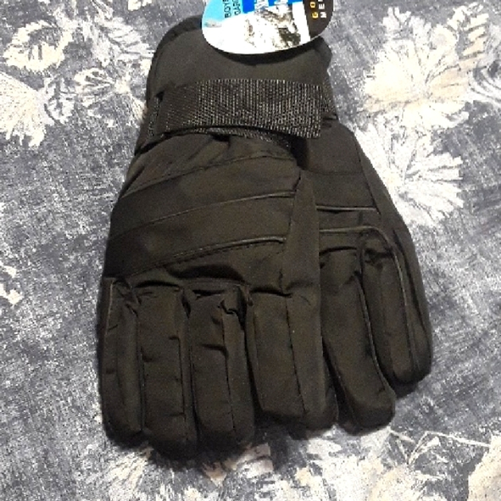Boys ski gloves